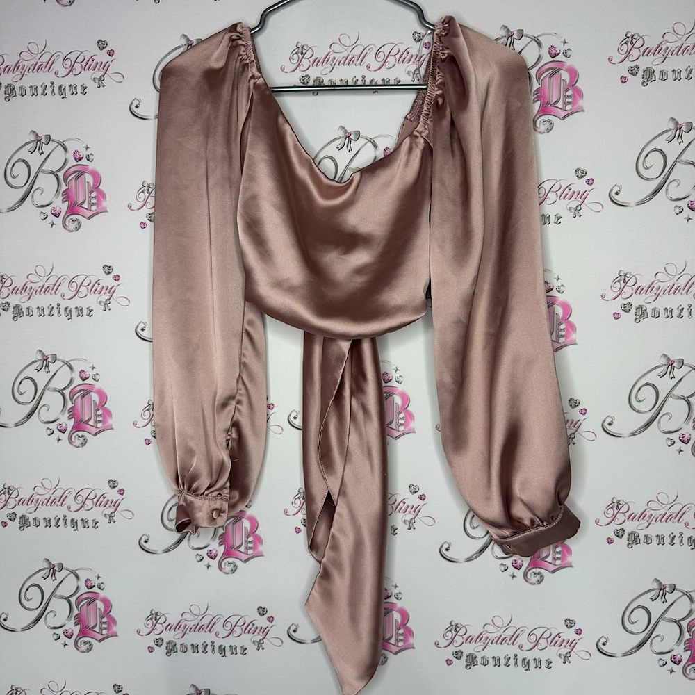 Dynamite crop top tie up ribbon 🎀 bow back shiny luxe silky rose gold puff cuff